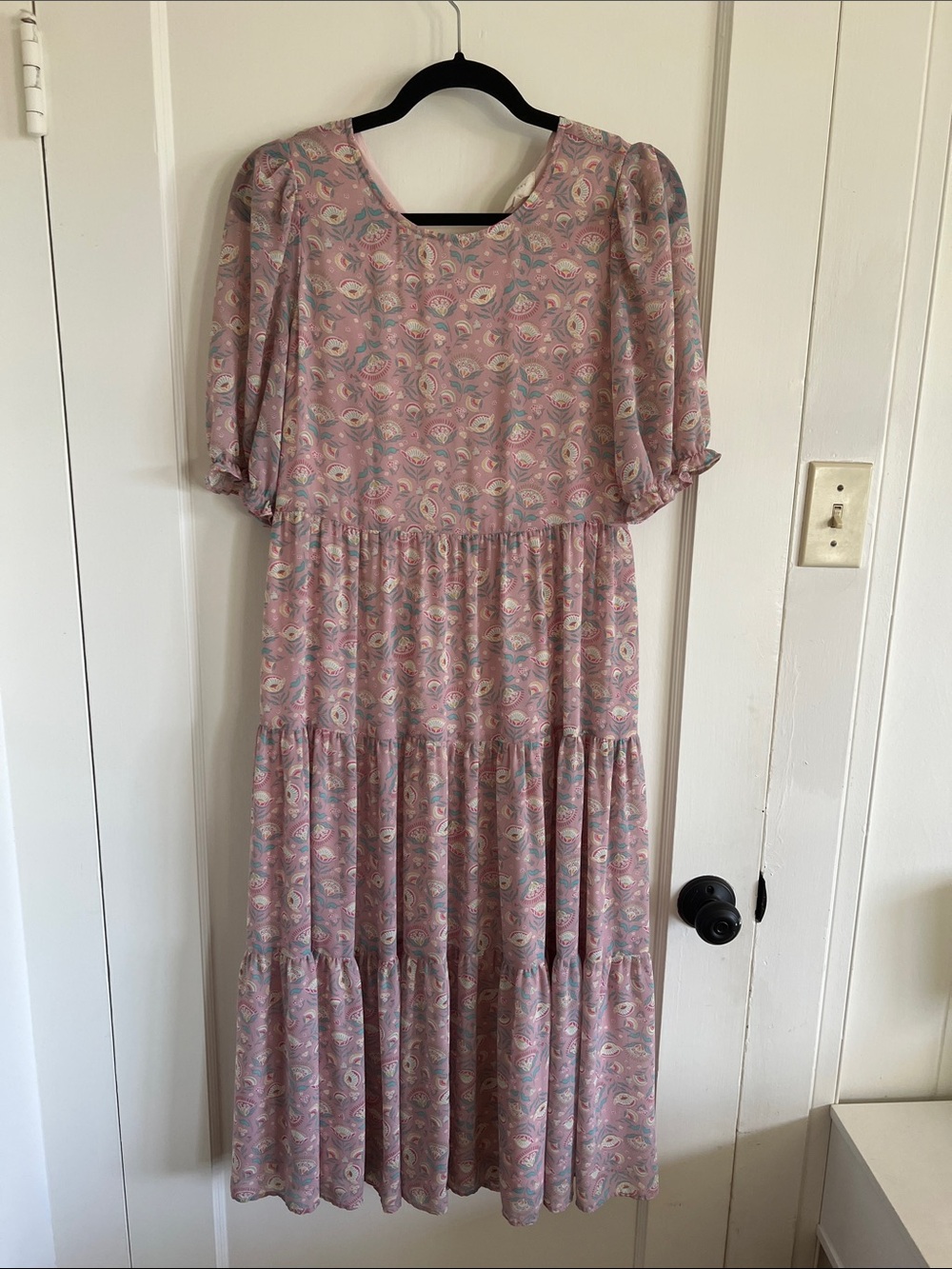 MELLODAY Pink Paisley Tiered Maxi Dress